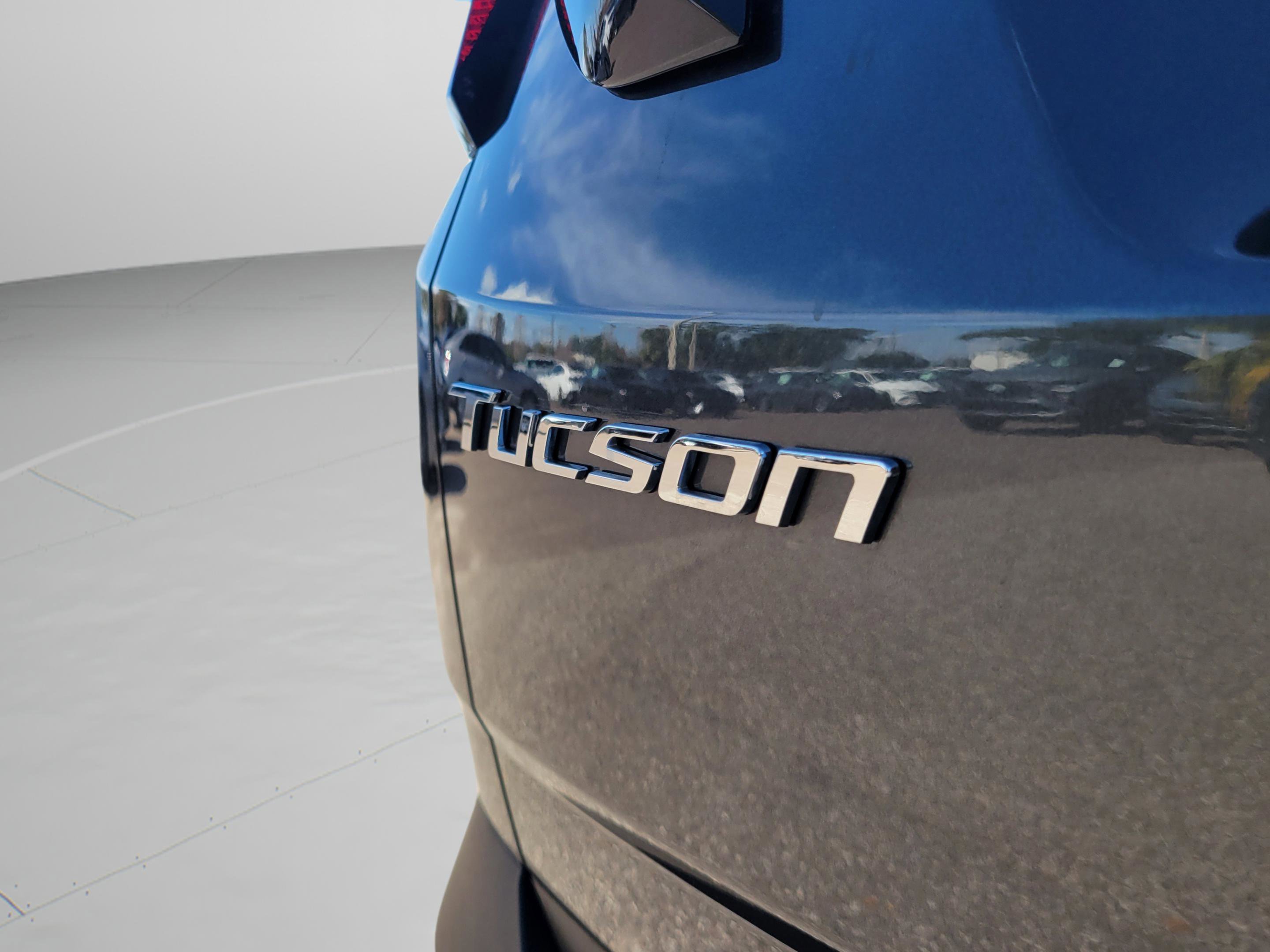 Certified 2023 Hyundai Tucson SE image 6