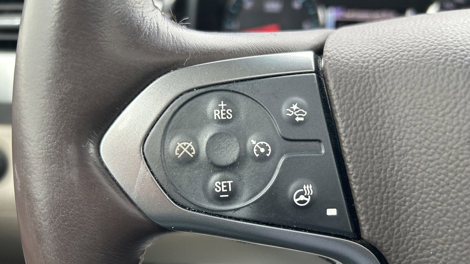 Used 2015 Chevrolet Suburban LTZ w/ Max Trailering Package image 23