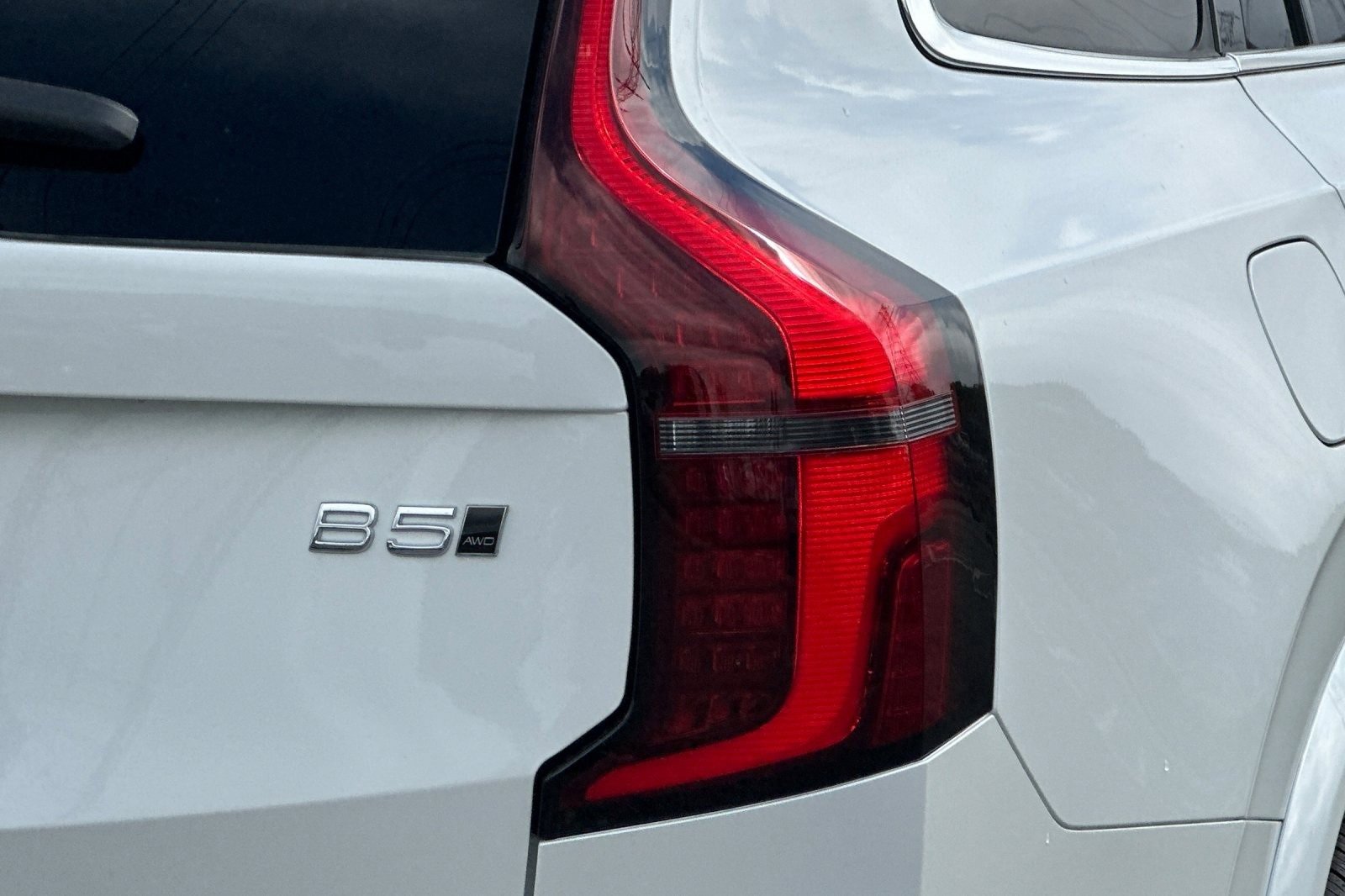 New 2026 Volvo XC90 B5 Plus image 12