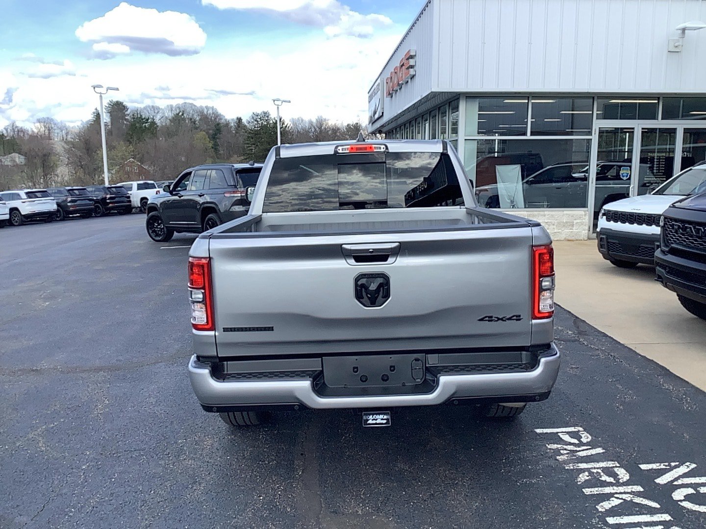 Certified 2022 RAM 1500 Big Horn AWD/4WD image 4