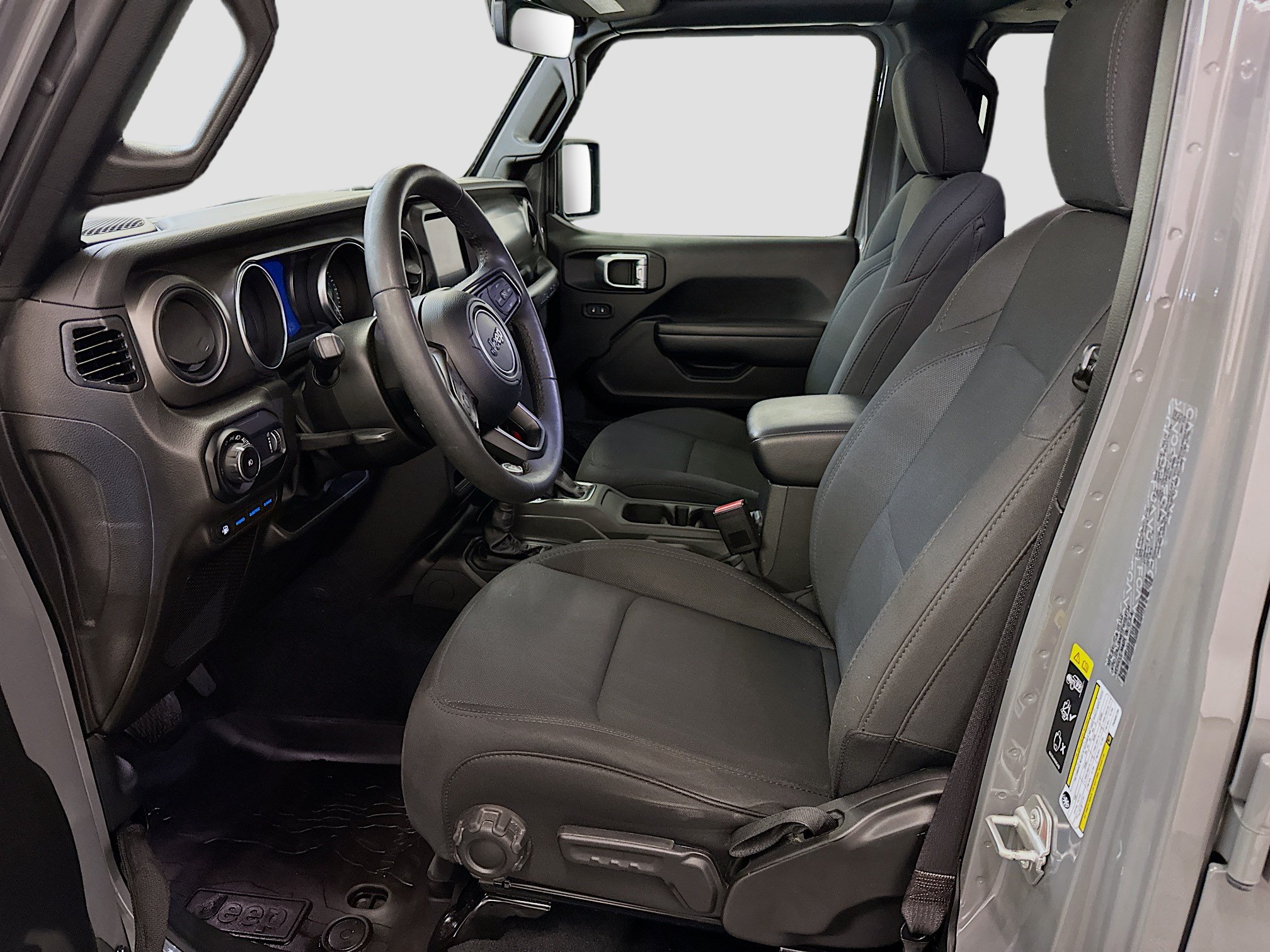 Used 2023 Jeep Wrangler Unlimited AWD/4WD image 13