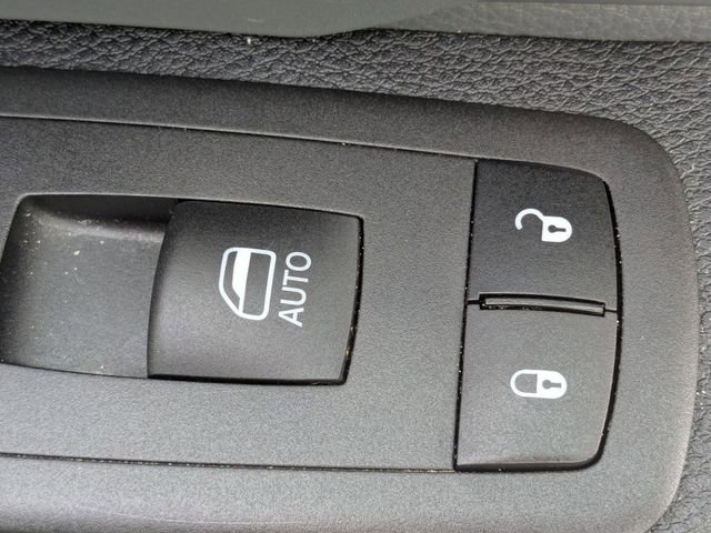 Used 2024 RAM 1500 Classic SLT image 38