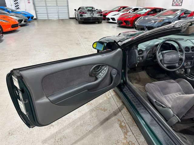 Used 1997 Pontiac Firebird Trans Am RWD image 19