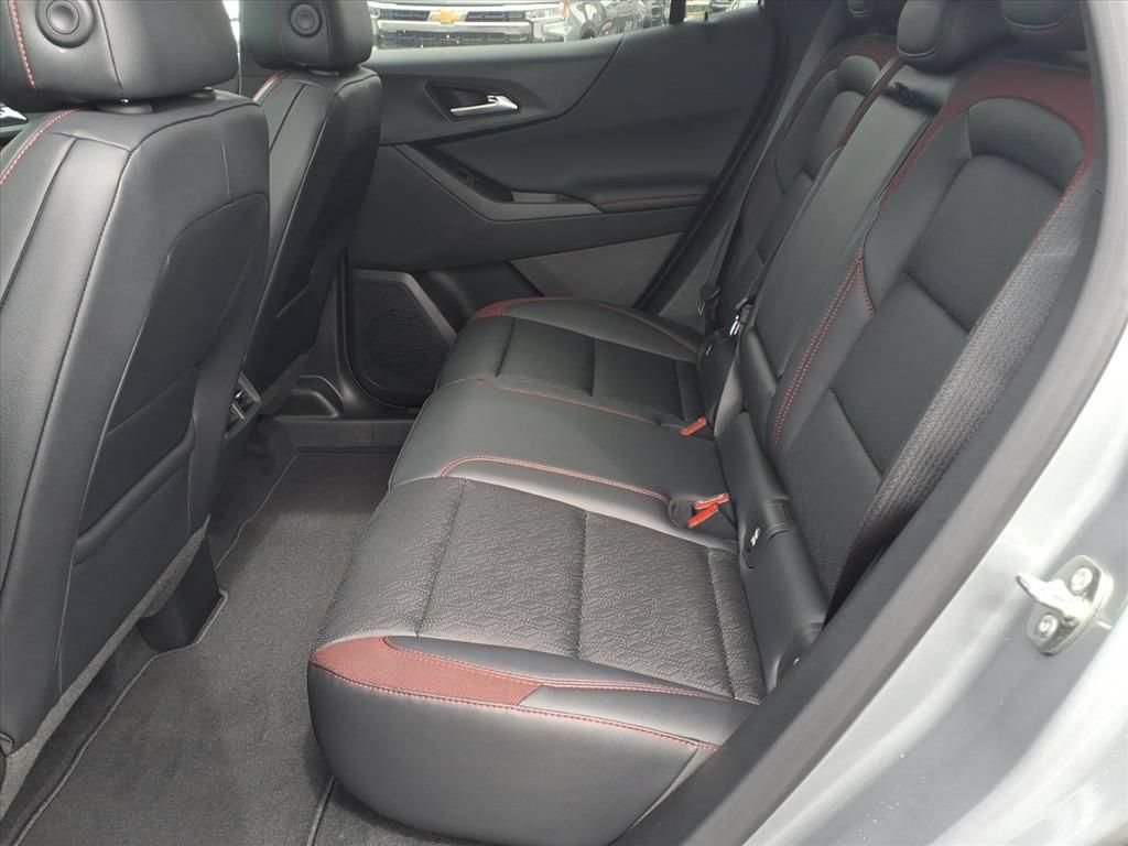 New 2027 Chevrolet Equinox RS w/ Convenience Package III AWD/4WD image 18