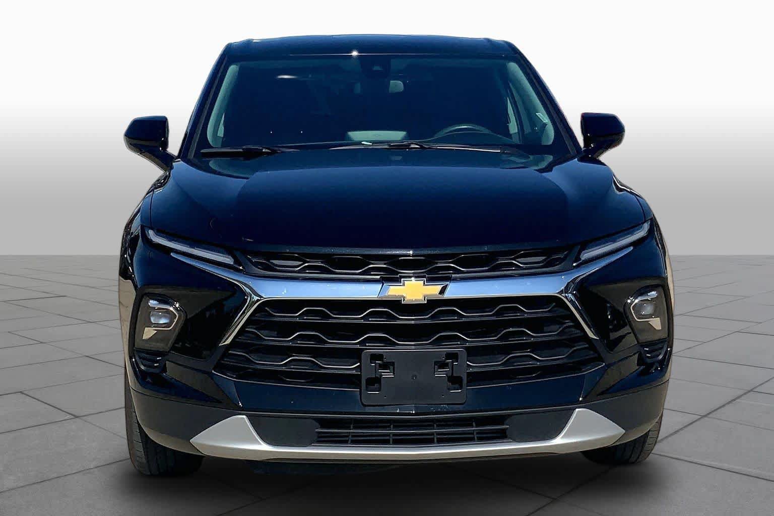 Certified 2025 Chevrolet Blazer LT AWD/4WD image 3