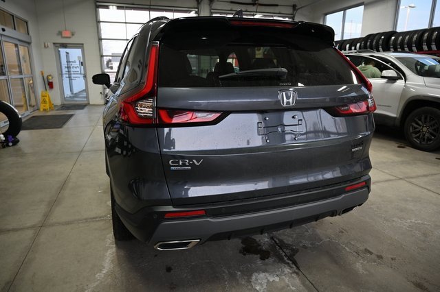 Used 2025 Honda CR-V Sport Touring image 7