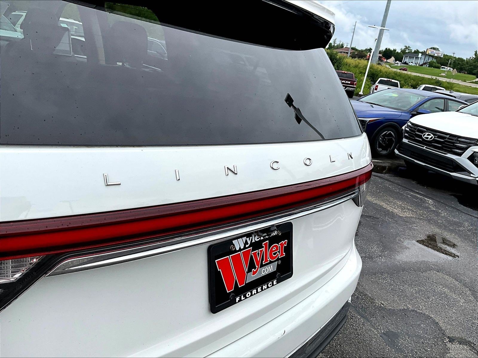 Used 2020 Lincoln Aviator Reserve w/ Equipment Group 202A AWD/4WD image 23