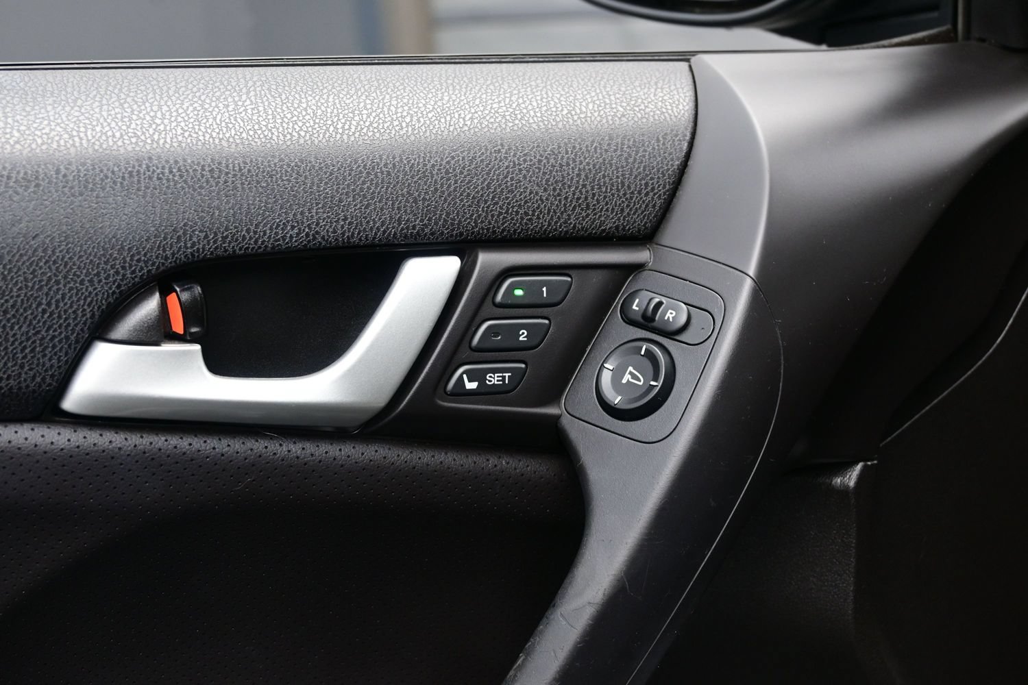 Used 2013 Acura TSX Sedan FWD image 11