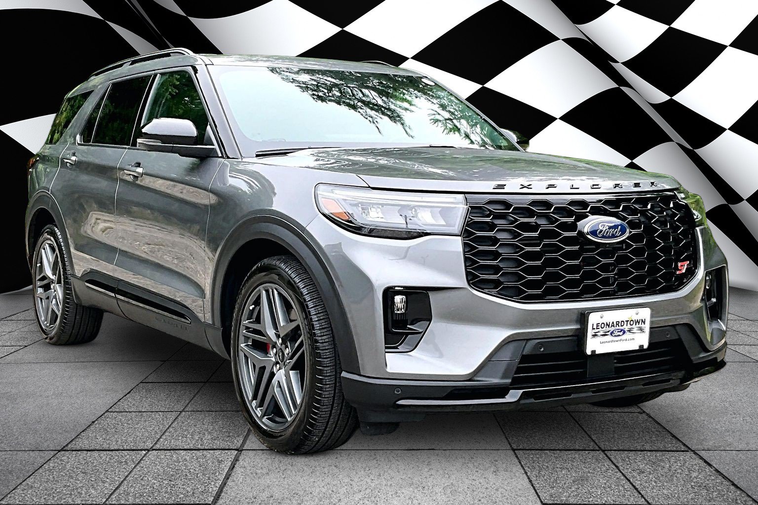 Used 2025 Ford Explorer ST w/ Sun And Sound Package AWD/4WD image 11