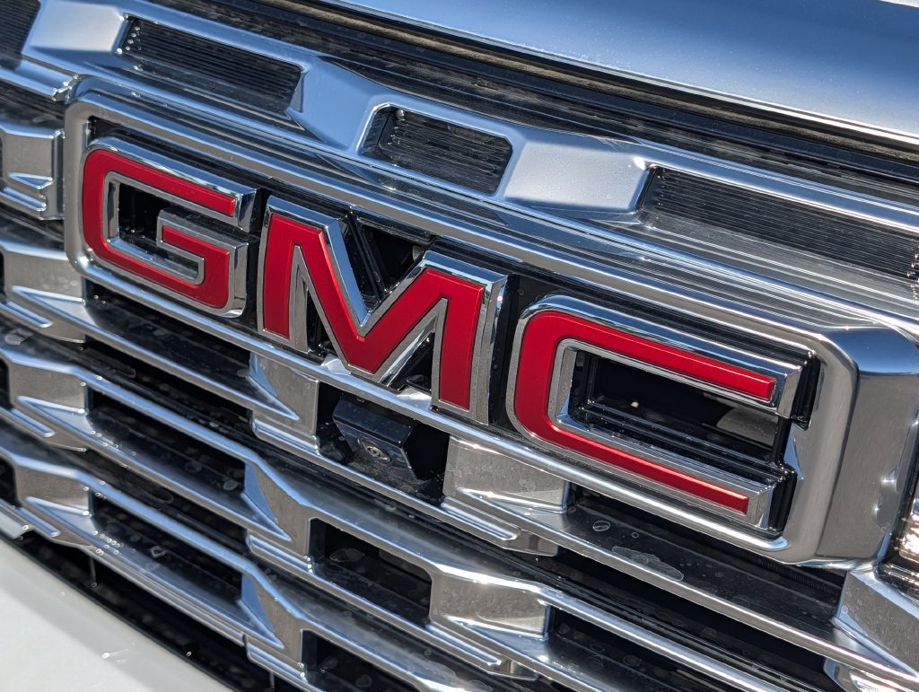 New 2027 GMC Terrain Denali w/ LPO, Floor Liner Package AWD/4WD image 33