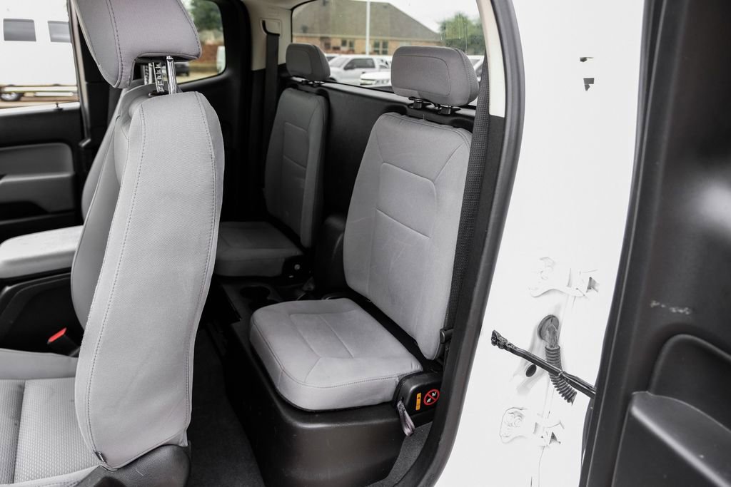 Used 2021 Chevrolet Colorado W/T image 35