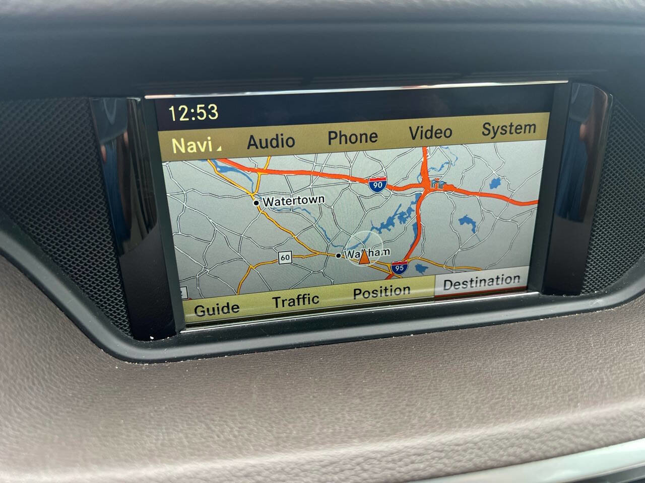 Used 2011 Mercedes-Benz E 350 4MATIC Sedan image 17