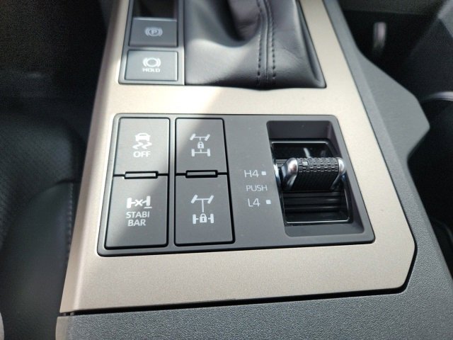 Used 2024 Toyota Land Cruiser image 34