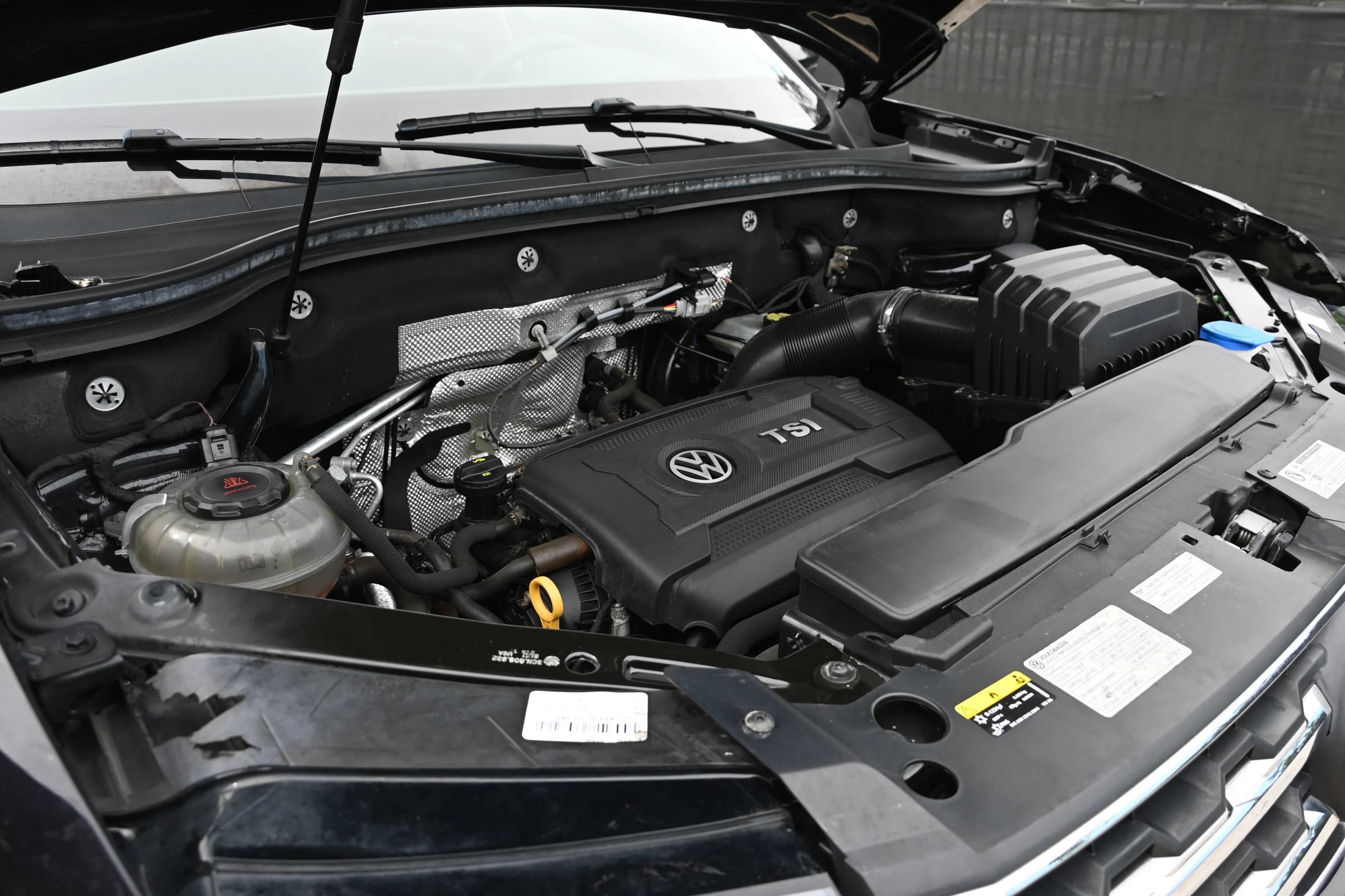 Used 2018 Volkswagen Atlas S FWD image 16