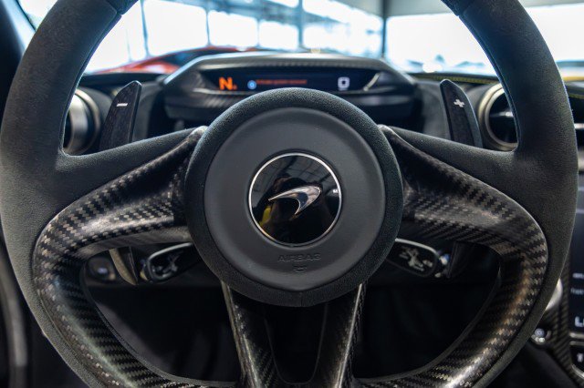 Used 2021 McLaren 720S Performance RWD image 33