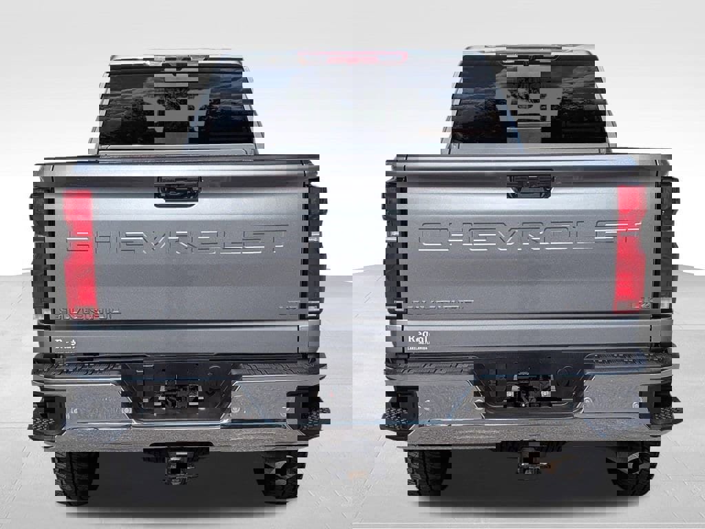 Certified 2026 Chevrolet Silverado 2500 LTZ w/ LTZ Convenience Package image 4