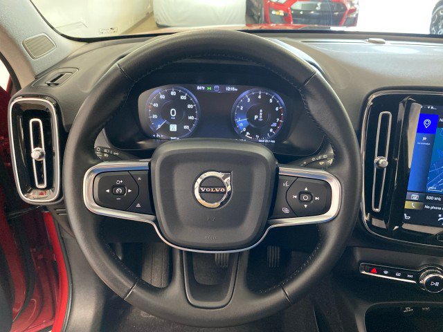 Used 2020 Volvo XC40 T5 Momentum AWD/4WD image 18