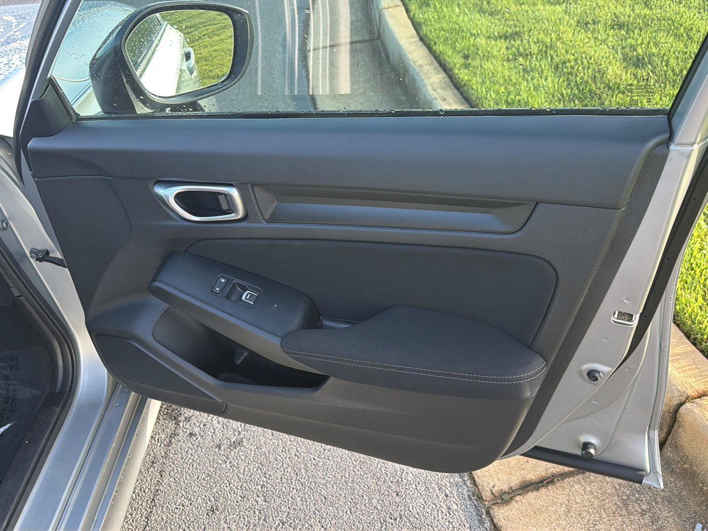 Used 2023 Honda Civic Sport image 14