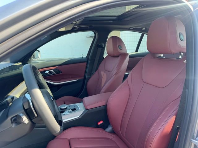 Certified 2025 BMW 330i xDrive Sedan image 14