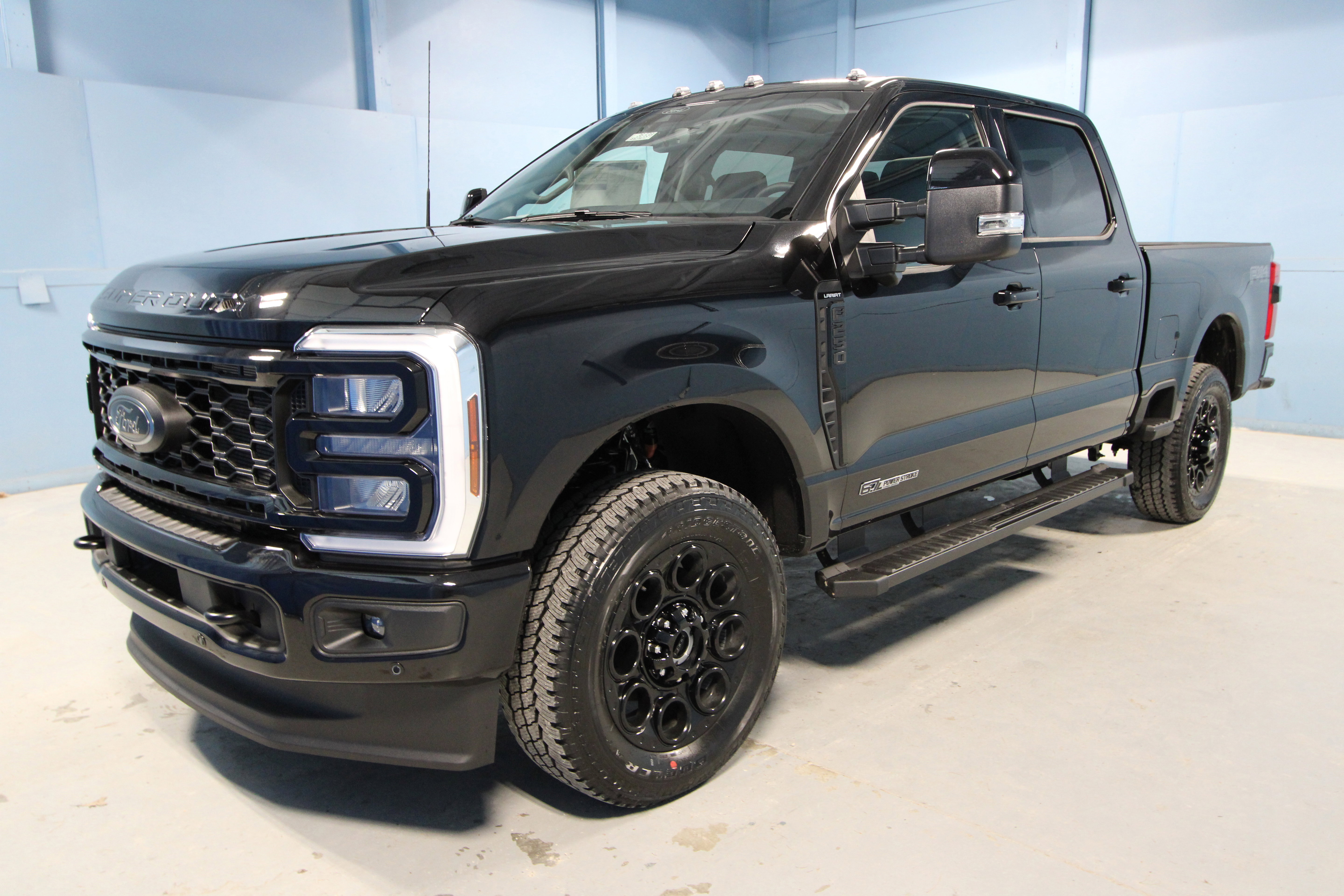 New 2025 Ford F250 Lariat w/ Lariat Ultimate Package AWD/4WD image 31