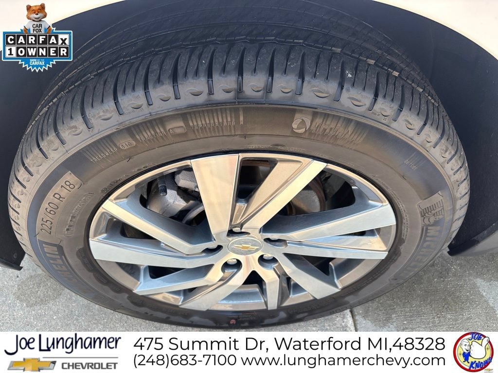 Used 2024 Chevrolet Equinox Premier FWD image 9