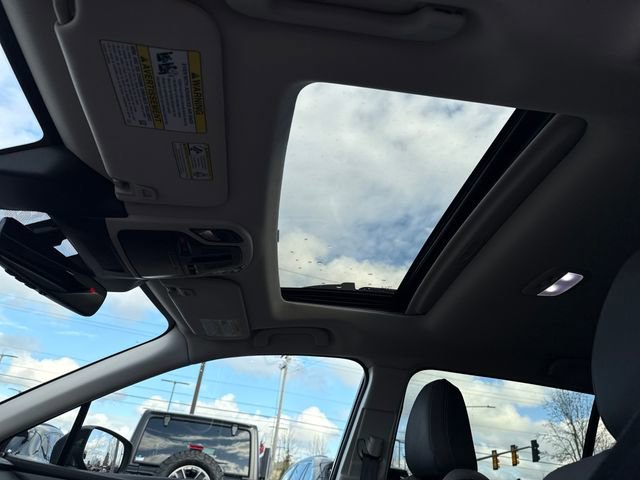 Certified 2025 Subaru Outback Onyx Edition image 28