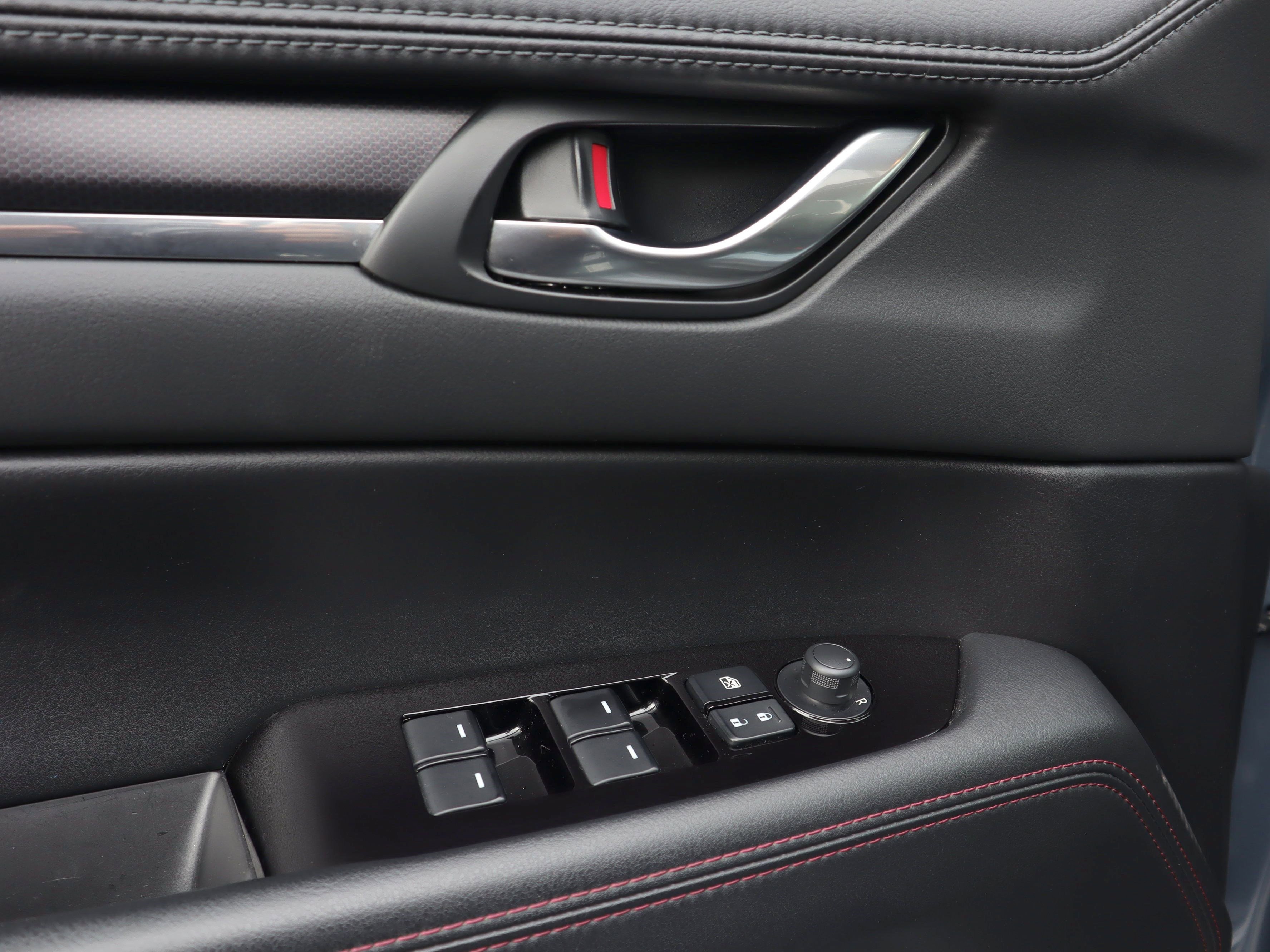 Certified 2023 MAZDA CX-5 Carbon Edition image 20