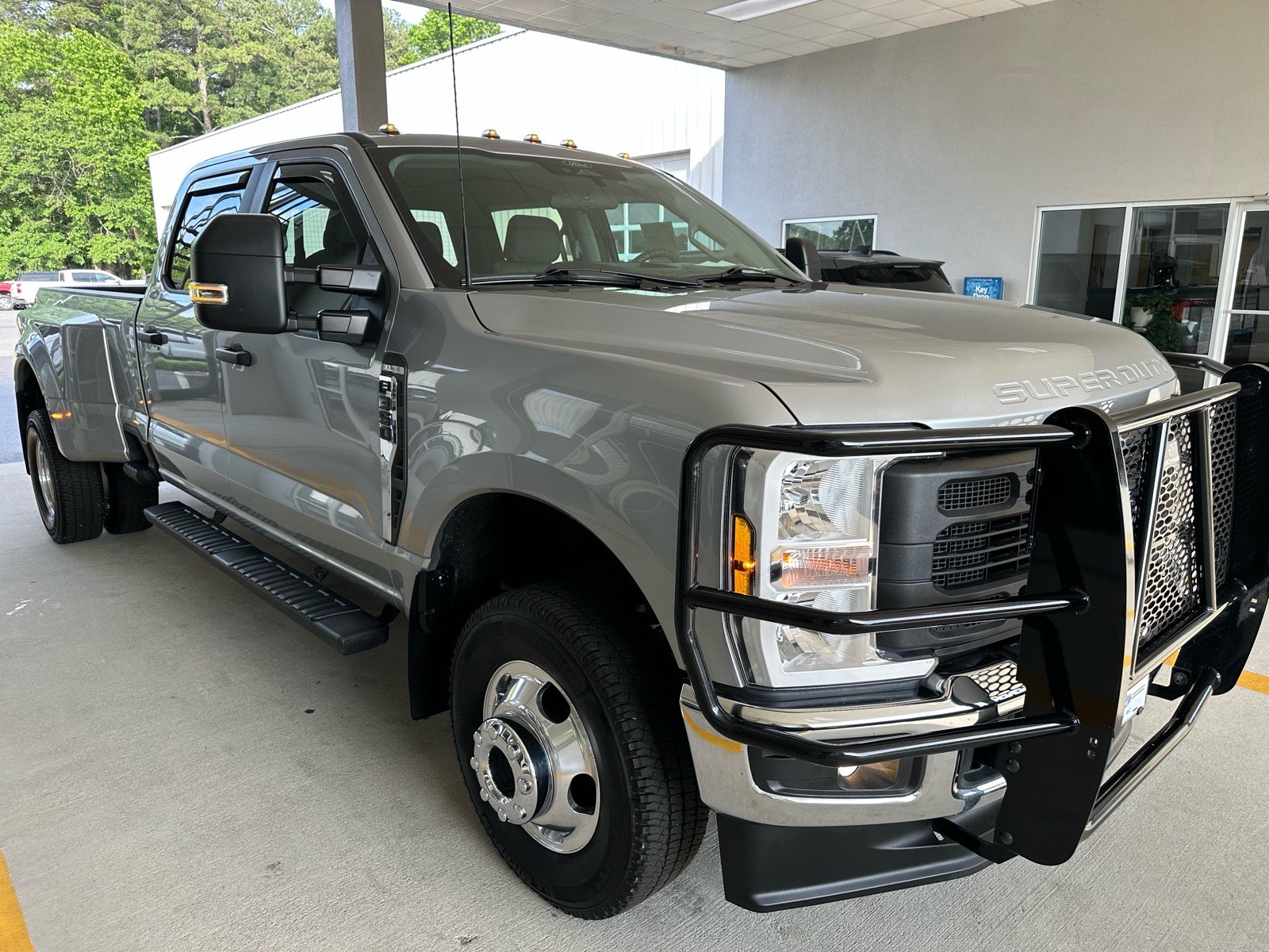 Certified 2024 Ford F350 XL w/ Snow Plow Prep Package AWD/4WD image 8