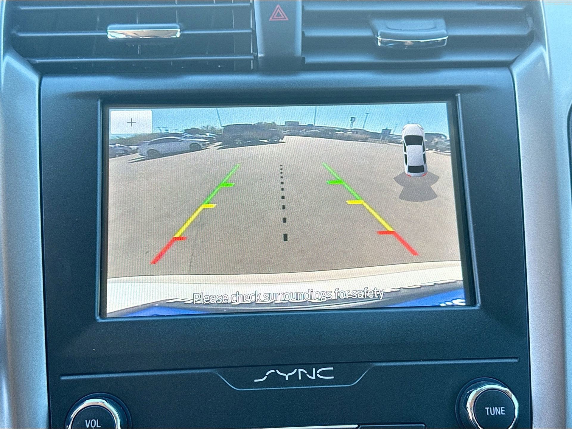 Used 2020 Ford Fusion SEL image 16