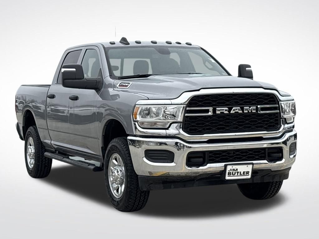 Used 2024 RAM 2500 Tradesman w/ Chrome Appearance Group image 9