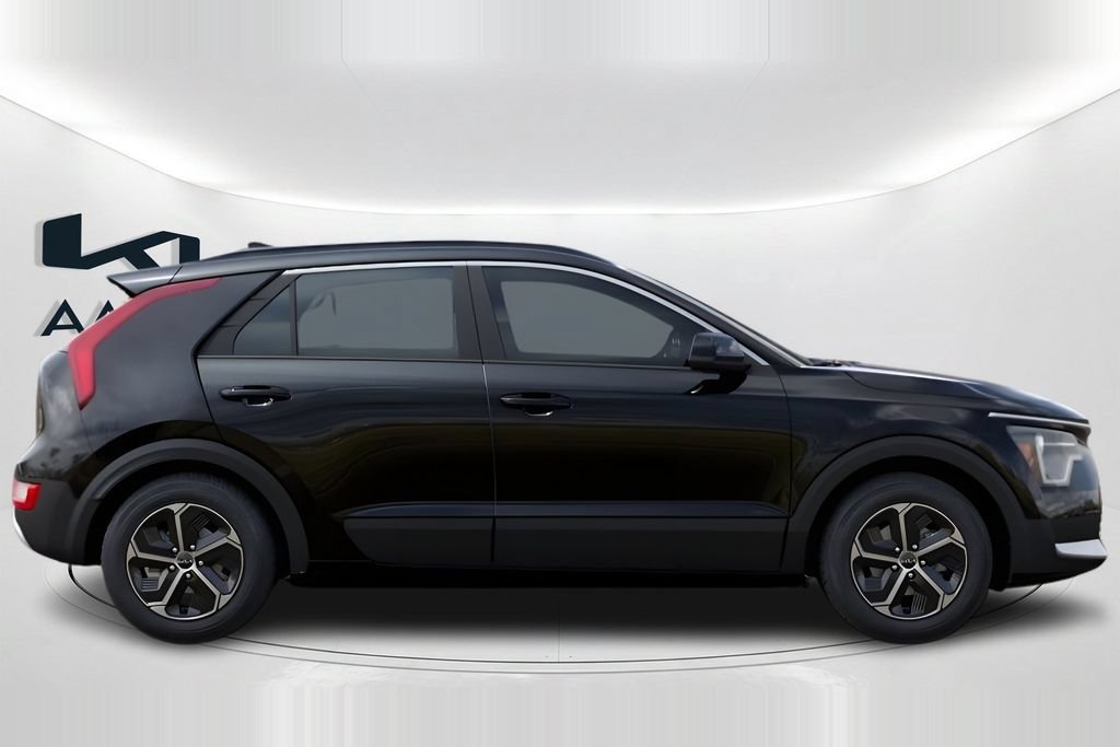 New 2026 Kia Niro LX FWD image 8
