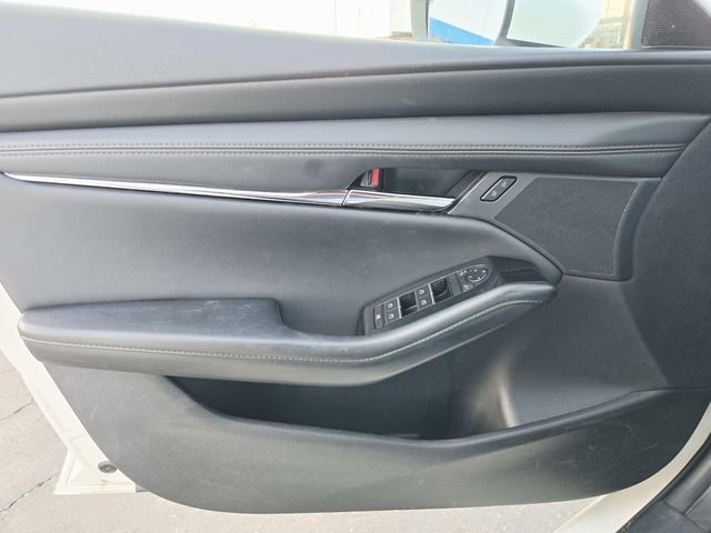 Used 2025 MAZDA MAZDA3 s image 31
