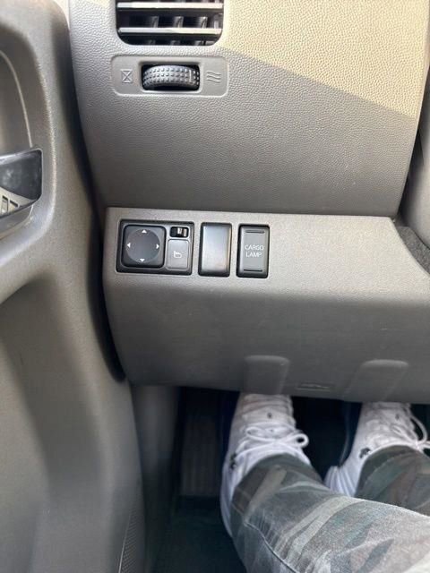 Used 2014 Nissan Frontier SV w/ SV Value Truck Package image 27