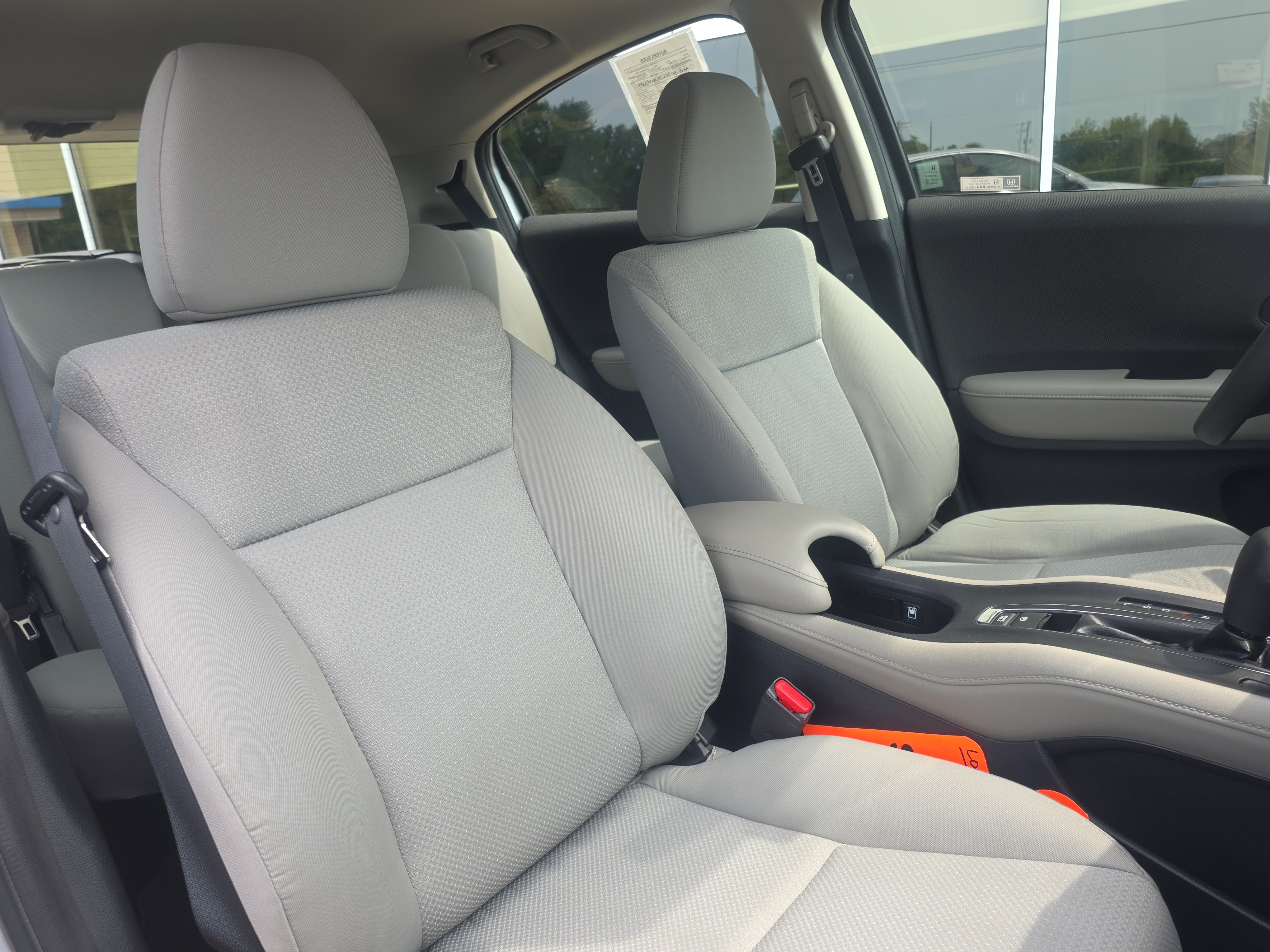 Used 2020 Honda HR-V LX image 13