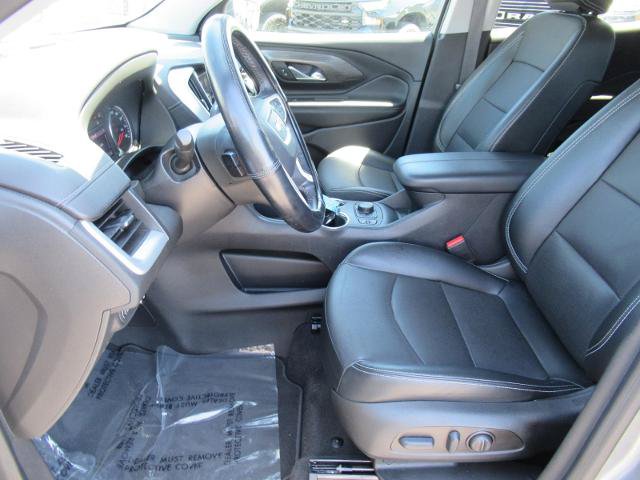 Used 2023 GMC Terrain SLT AWD/4WD image 17