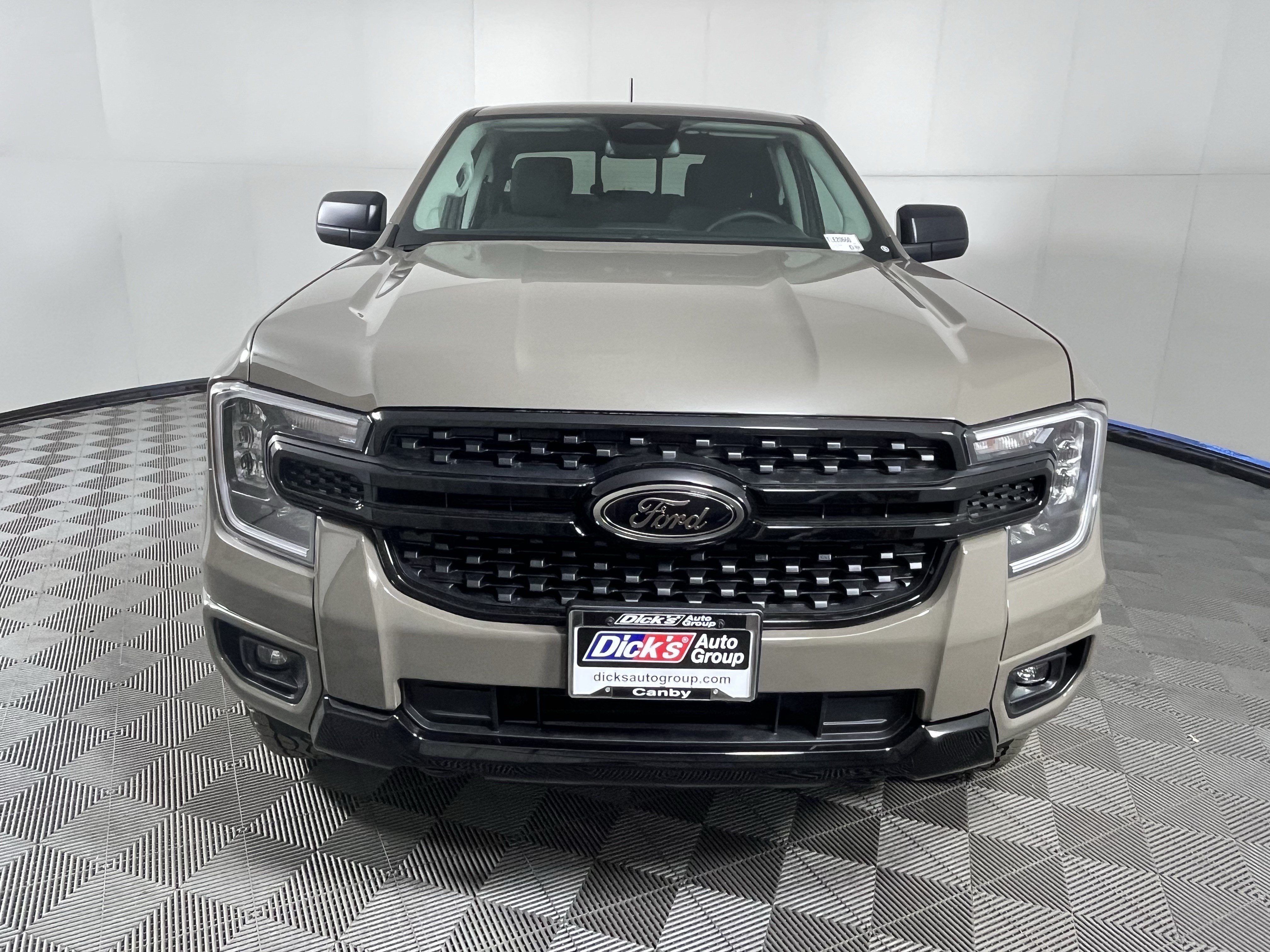New 2026 Ford Ranger XLT w/ Equipment Group 301A High AWD/4WD image 8