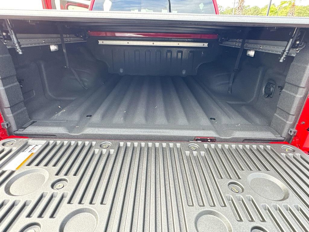 New 2026 Nissan Frontier S image 24
