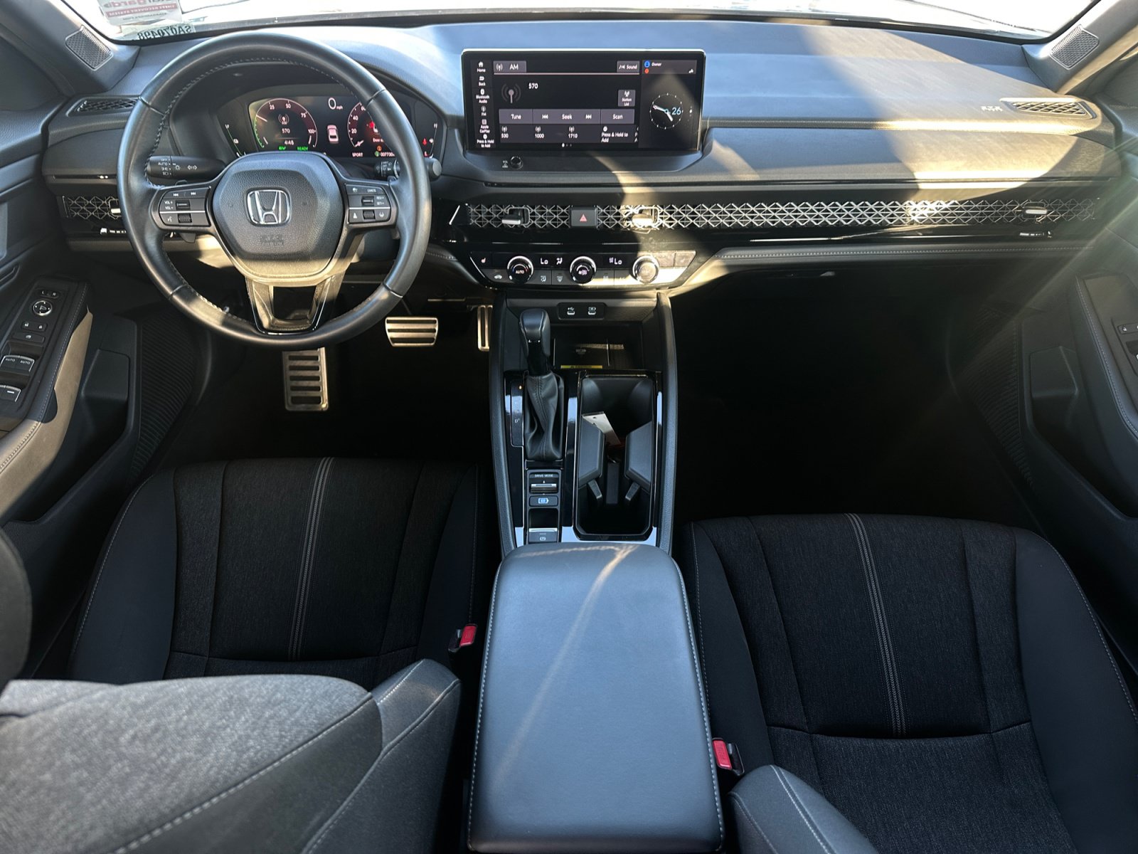 Used 2025 Honda Accord Sport image 11