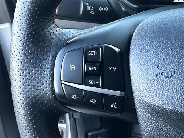 Used 2024 Ford Escape ST-Line image 17