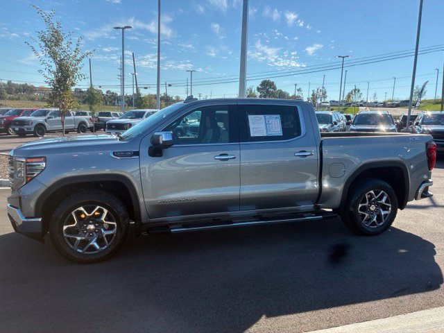 Used 2024 GMC Sierra 1500 SLT w/ SLT Premium Plus Package AWD/4WD image 4