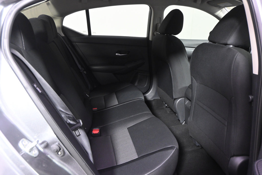 Used 2022 Nissan Sentra SV FWD image 18