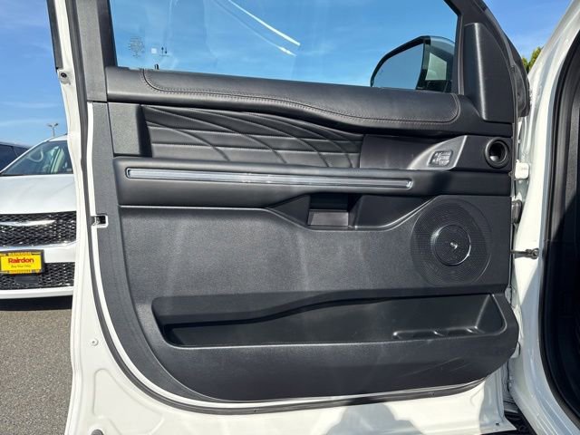 Used 2021 Ford Expedition Platinum AWD/4WD image 27