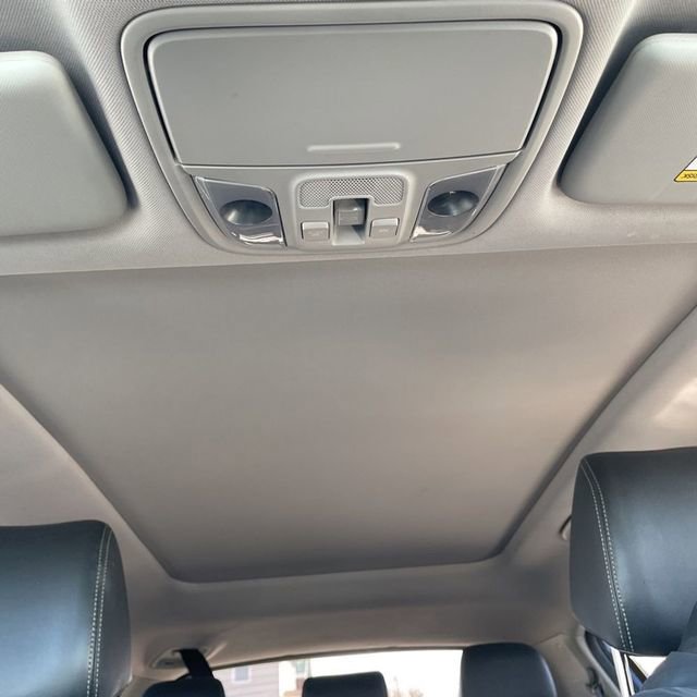 Used 2017 Kia Sportage EX w/ EX Premium Package image 11