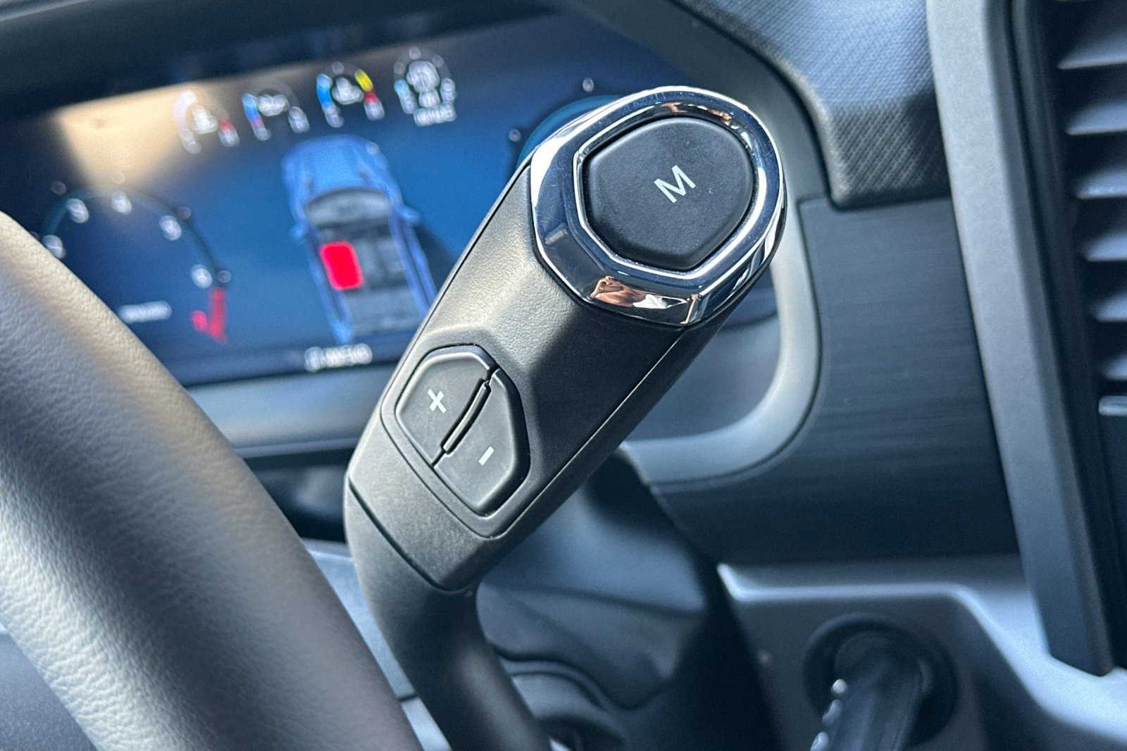 Used 2025 Ford F150 XLT w/ Equipment Group 301A Standard image 21