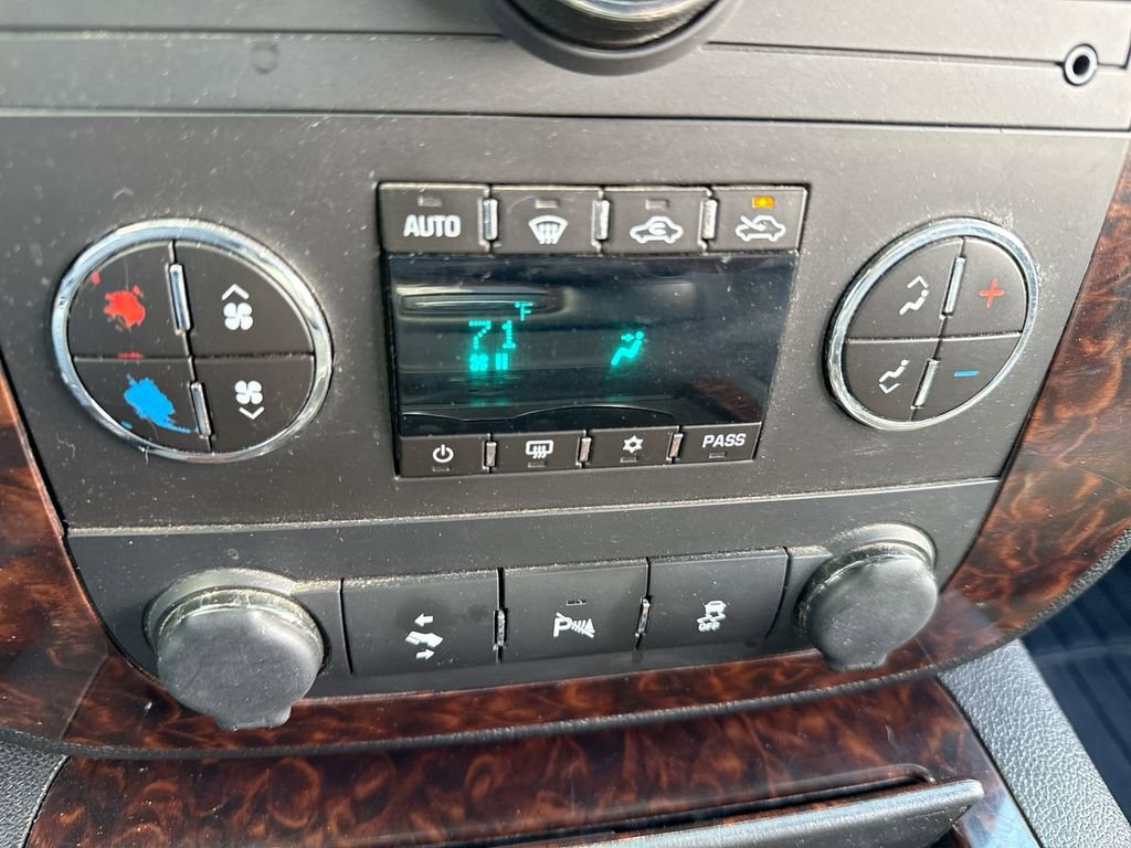 Used 2013 GMC Sierra 1500 Denali image 18