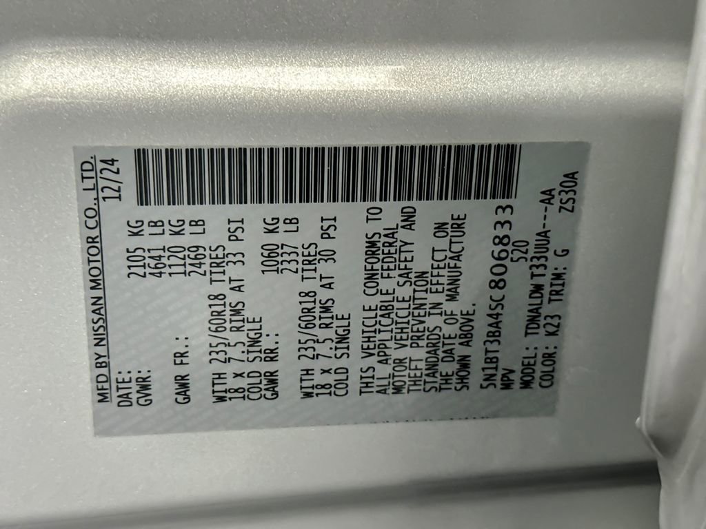 Used 2025 Nissan Rogue SV image 26