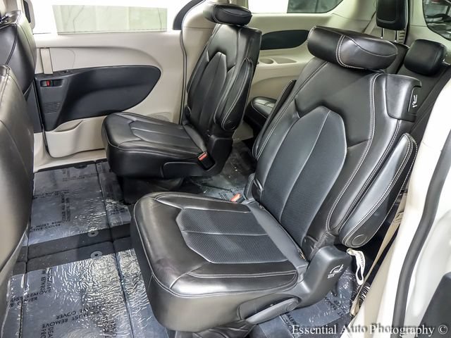Used 2021 Chrysler Voyager Lxi FWD image 12