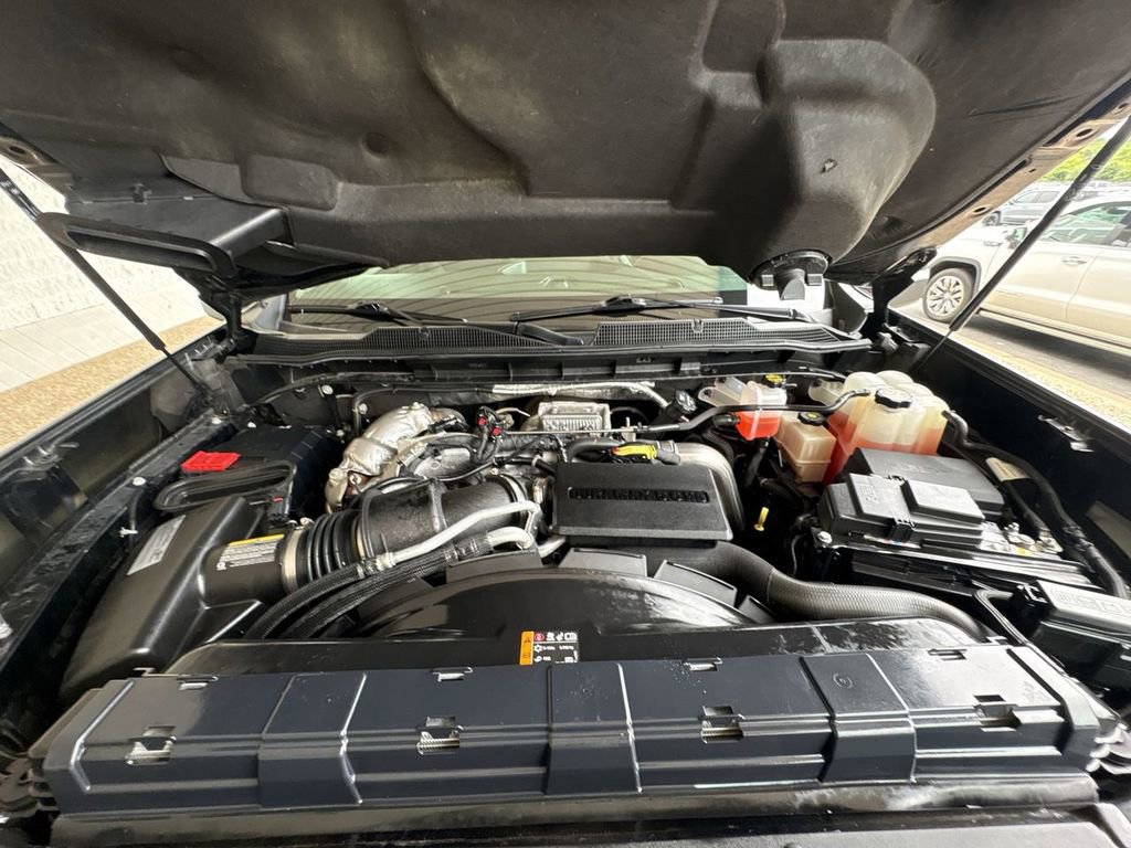 Used 2021 Chevrolet Silverado 2500 LTZ AWD/4WD image 29