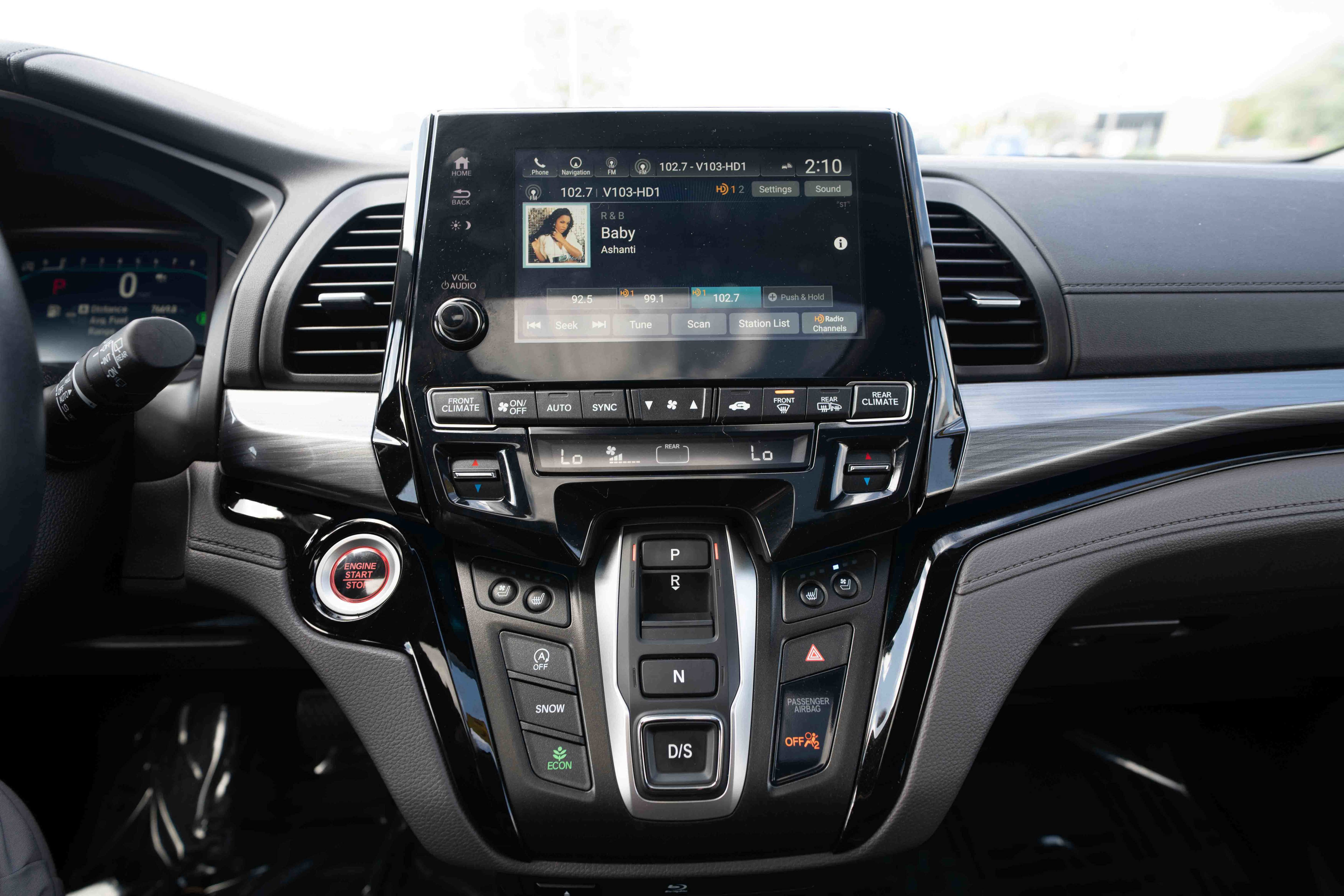 Used 2024 Honda Odyssey Elite image 17