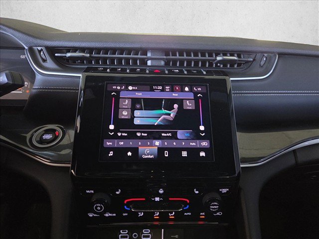 Used 2021 Jeep Grand Cherokee L Laredo AWD/4WD image 14